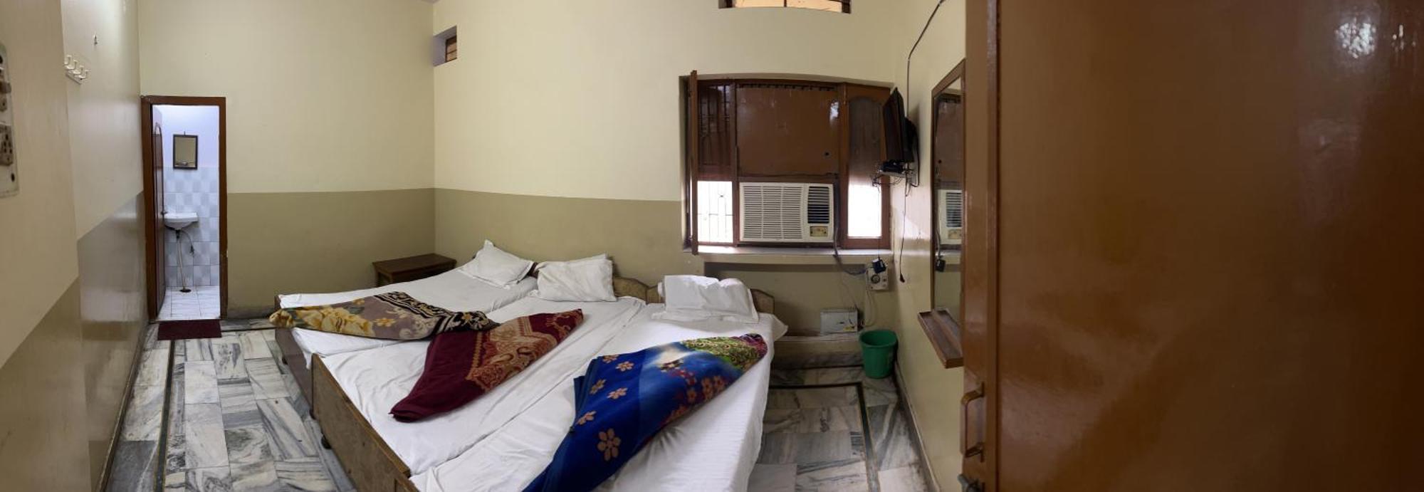 Satsang Lodge Varanasi Exterior foto